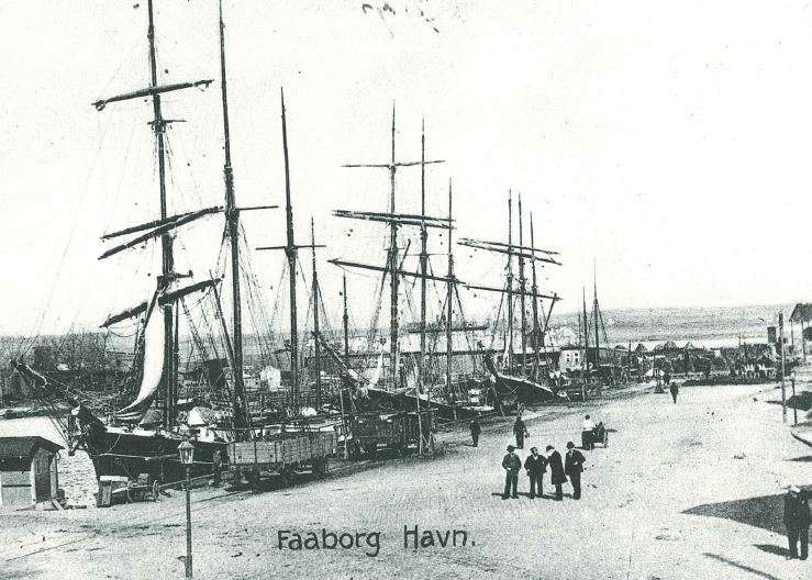 Havnen ca 1901   neg. 1799 og 1800