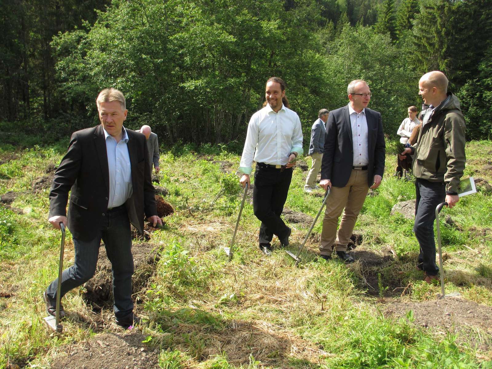 Ministere planter skog