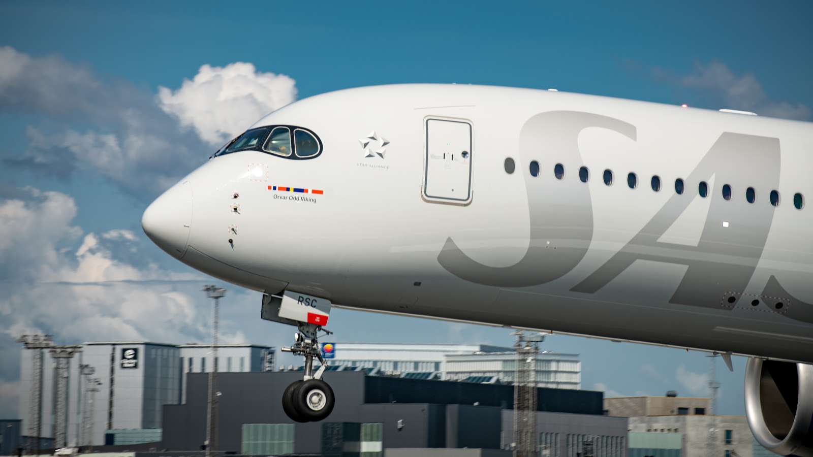 SAS Airbus A350 900 landing ny bemaling 3
