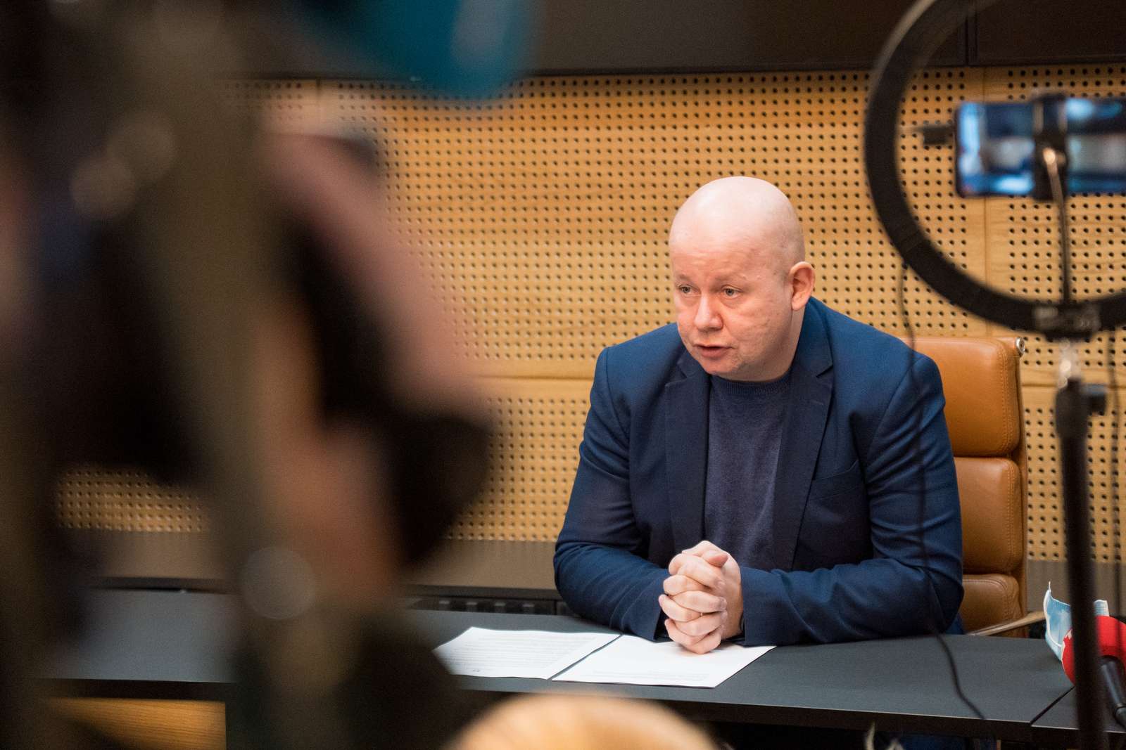 Ordfører Torvild Sveen   omikronsmitte i Gjøvik 1