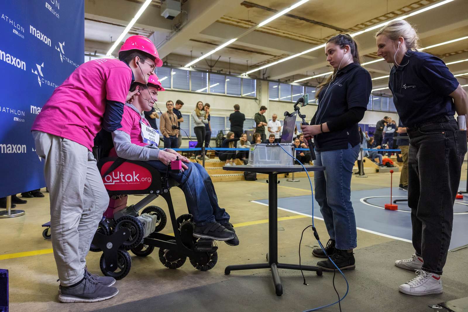 WHL – Wheelchair Race