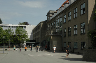 dronninggårdskolen facade