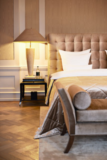 Bed Royal Suite