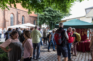 Tirsdagsmarked ved Stege kirke, 2016