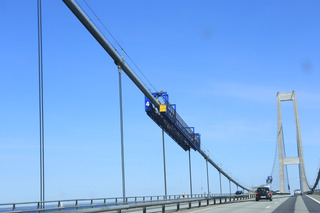 Maintenance work on the Storebælt bridge