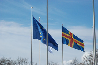 Åland and EU flag