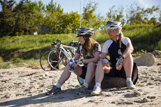Cykling på Svinø Strand