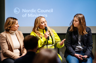 Isabella Lövin, Amanda Borneke and Karolina Lång