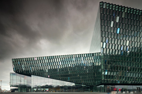 Harpa Concert Hall Iceland Photo by Nic Lehoux 498.067