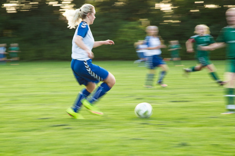 Fodbold Dybbøl piger drenge sport Idræts  og ungdomsforening 0023