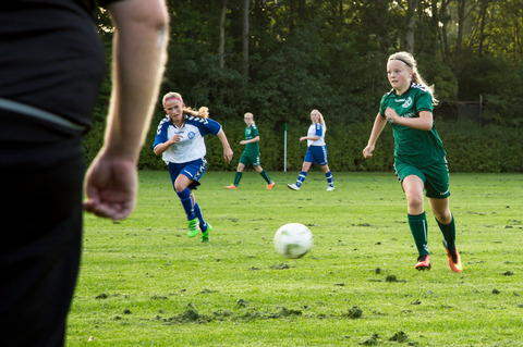 Fodbold Dybbøl piger drenge sport Idræts  og ungdomsforening 0060