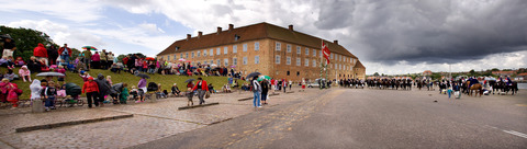 Foran Sønderborg slot