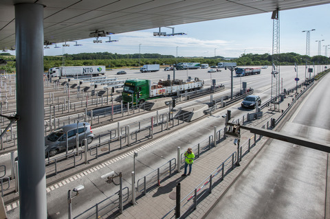 Traffic at the Storebælt toll station