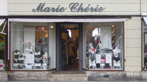Facade Marie Cherie