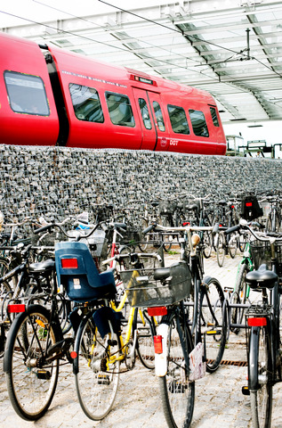 Cykler foran S-tog