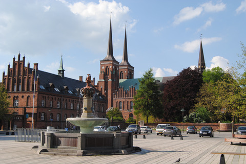Stændertorvet and Roskilde Cathedral