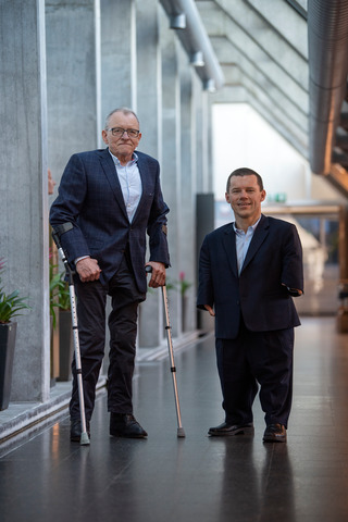 Afgående formand Karl Vilhelm Nielsen og nyvalgt formand John Petersson ved Parasport Danmarks rep.møde 2018