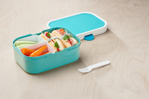 107440012200 lunchbox met lunch a