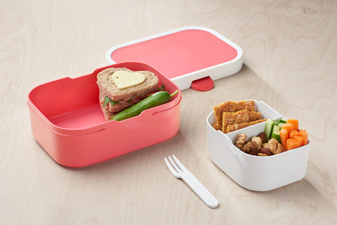 107440078200 lunchbox met lunch a