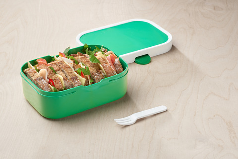 107440092600 lunchbox met lunch a