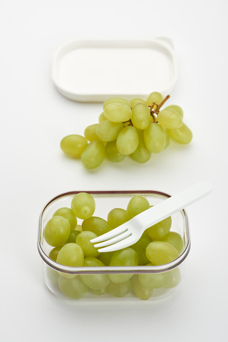 107680030600 white grapes b