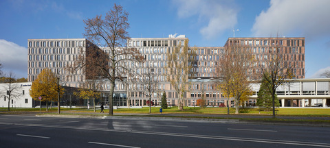 Frankfurt School of Finance & Management_Henning Larsen_Credit - Hufton+Crow_010.jpg