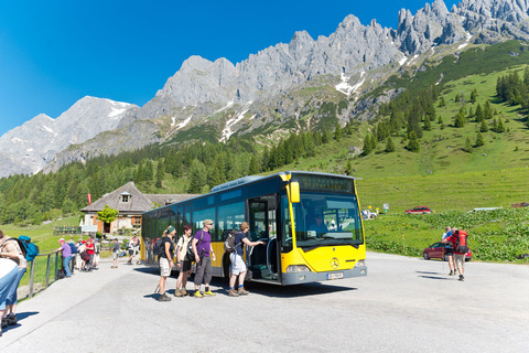 Alpentourismus_Bergsteigerbus_Foto_Freudenthaler.JPG