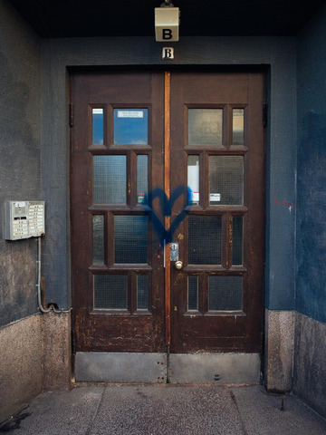 Graffiti of a heart on a door