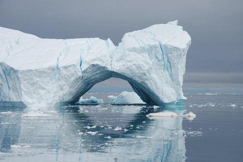 Ice tunnel - iceberg
