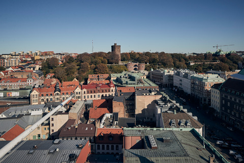 Utsikt från Rådhuset mot Kärnan.tif