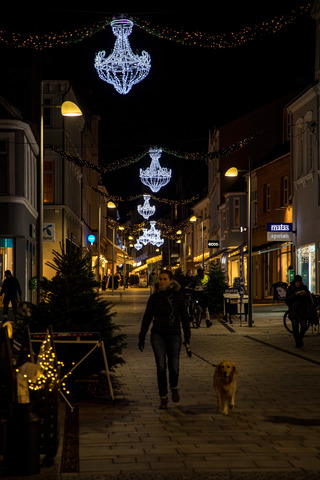 Julepynt på gågaden i Sønderborg 2019 0096