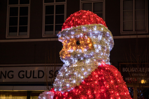 Julepynt på gågaden i Sønderborg 2019 0095