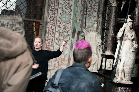 Tour in Roskilde Cathedral Photo frida Gregersen (8)