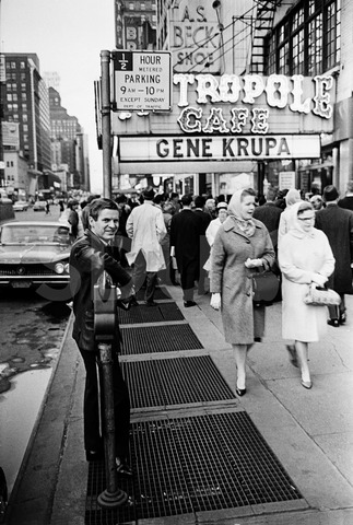 Alex Riel. Outside Cafe Metropole in New York, 1966