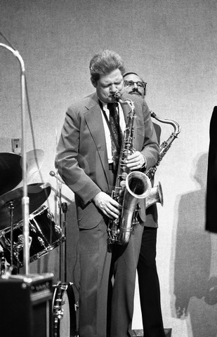 Zoot Sims and Al Cohn. In concert, New York, 1976