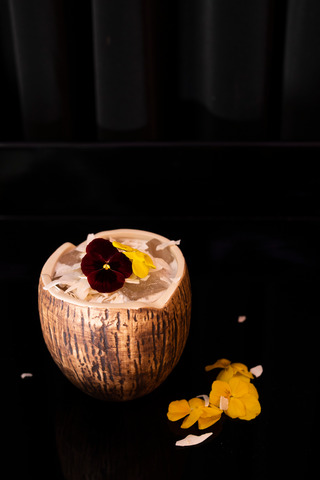 Coconut cocktail Balthazar