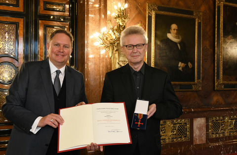 Verleihung des Bundesverdienstordens an Michael Batz