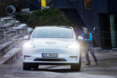 20220126 rekkeviddetest elbil vinter Tesla Model Y LR DUAL MOTOR foto Jon Terje Hellgren Hansen