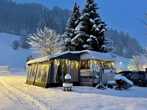 Snow_Alpes_Universal_2.jpg