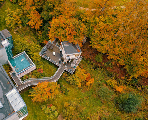 Drone spa skovbad skovsauna efterår Hotel Vejlefjord