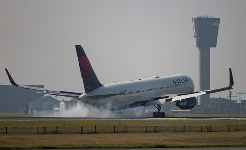 Delta takeoff