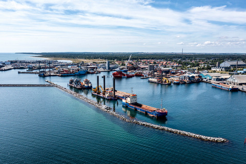Grenaa havn - luftfoto mod sydvest