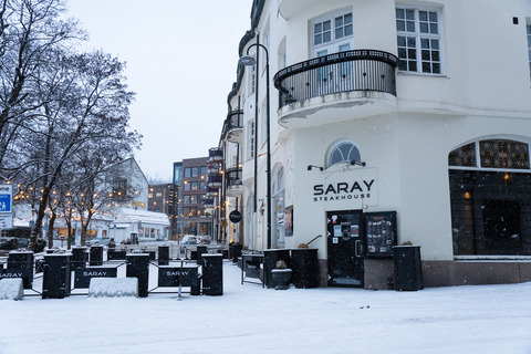Saray steakhouse snø vinter