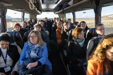 Bus tour to power station