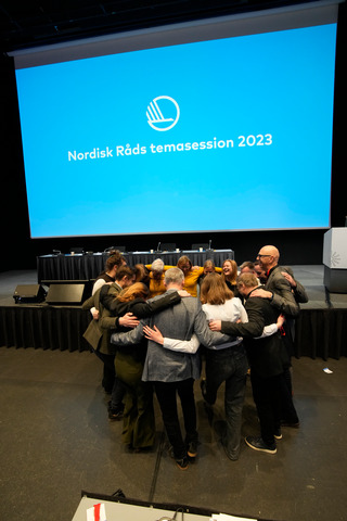 KOMM group hug Reykjavik 2023