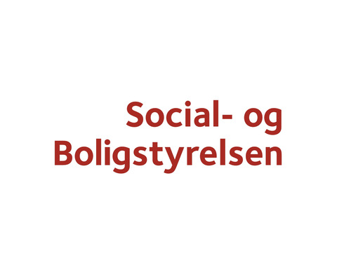 DK_Social- og Boligstyrelsen_logo_hvid krone_CMYK