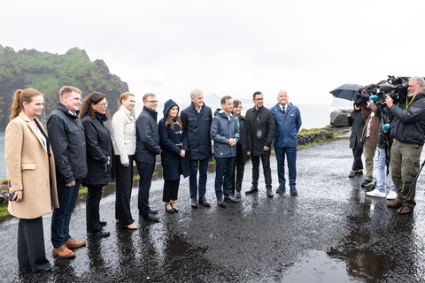 Prime Ministers and Karen Ellemann at Vestmannaeyjar